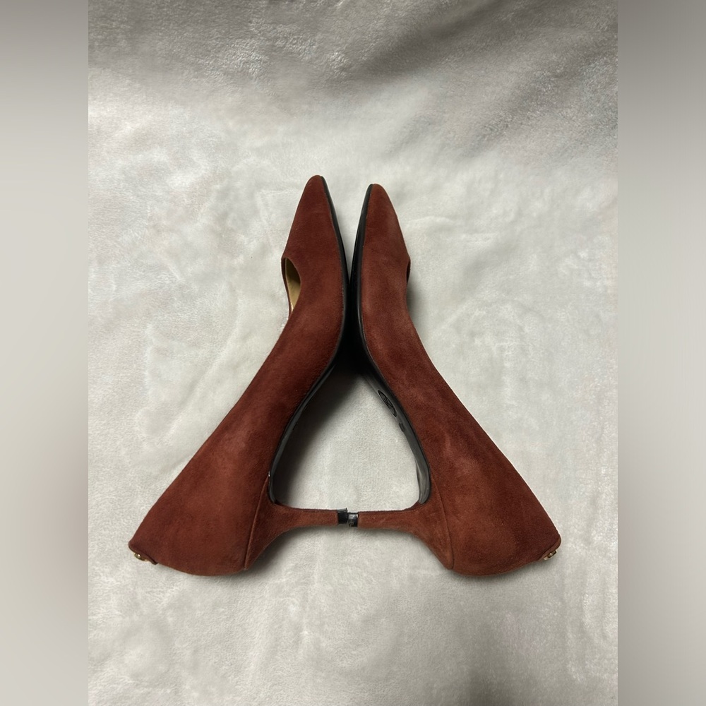 Women’s Michael Kors brown Suede close pointed toe pumps kitten heels size 7.5 - Picture 5 of 11